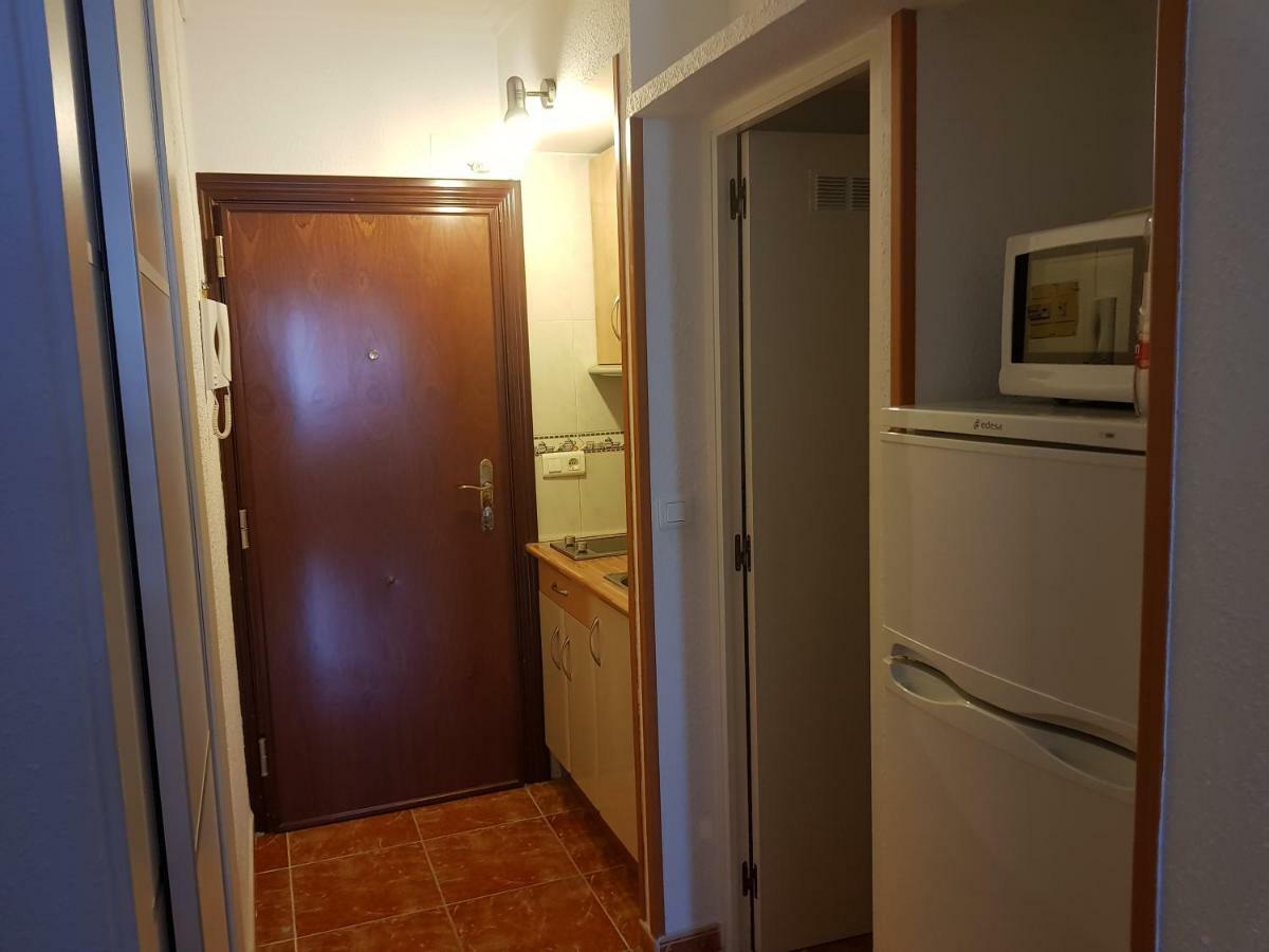 דירות Acogedor Estudio En El Centro טורמולינוס מראה חיצוני תמונה